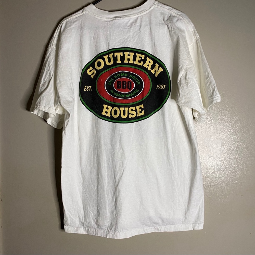 Vintage 01 Southern BBQ house tee